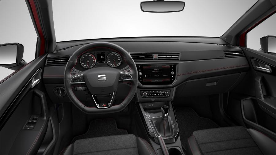 Торпедо Seat Arona FR 2017 года  (WW) (фото 4 из 47)